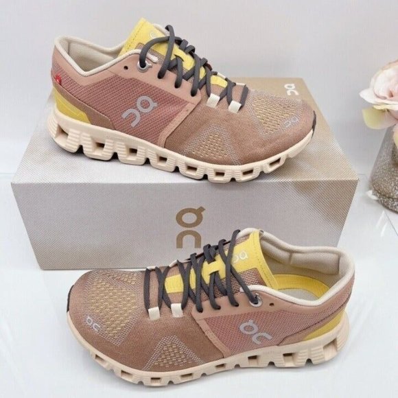 On Running Shoes - NEW ON CLOUD X Running Shoe Mocha/ Sand Pink Womens Size US 8.5 * Rare